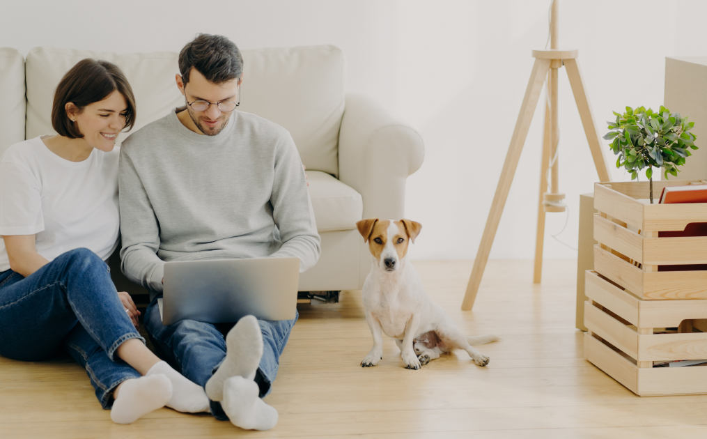 ¿Por qué comprar un hogar en pareja es amor puro?